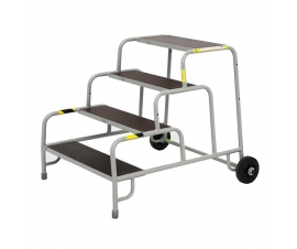 4 Tread Steps In Grey