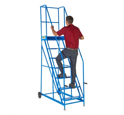 Climb-It Picking Steps In Use